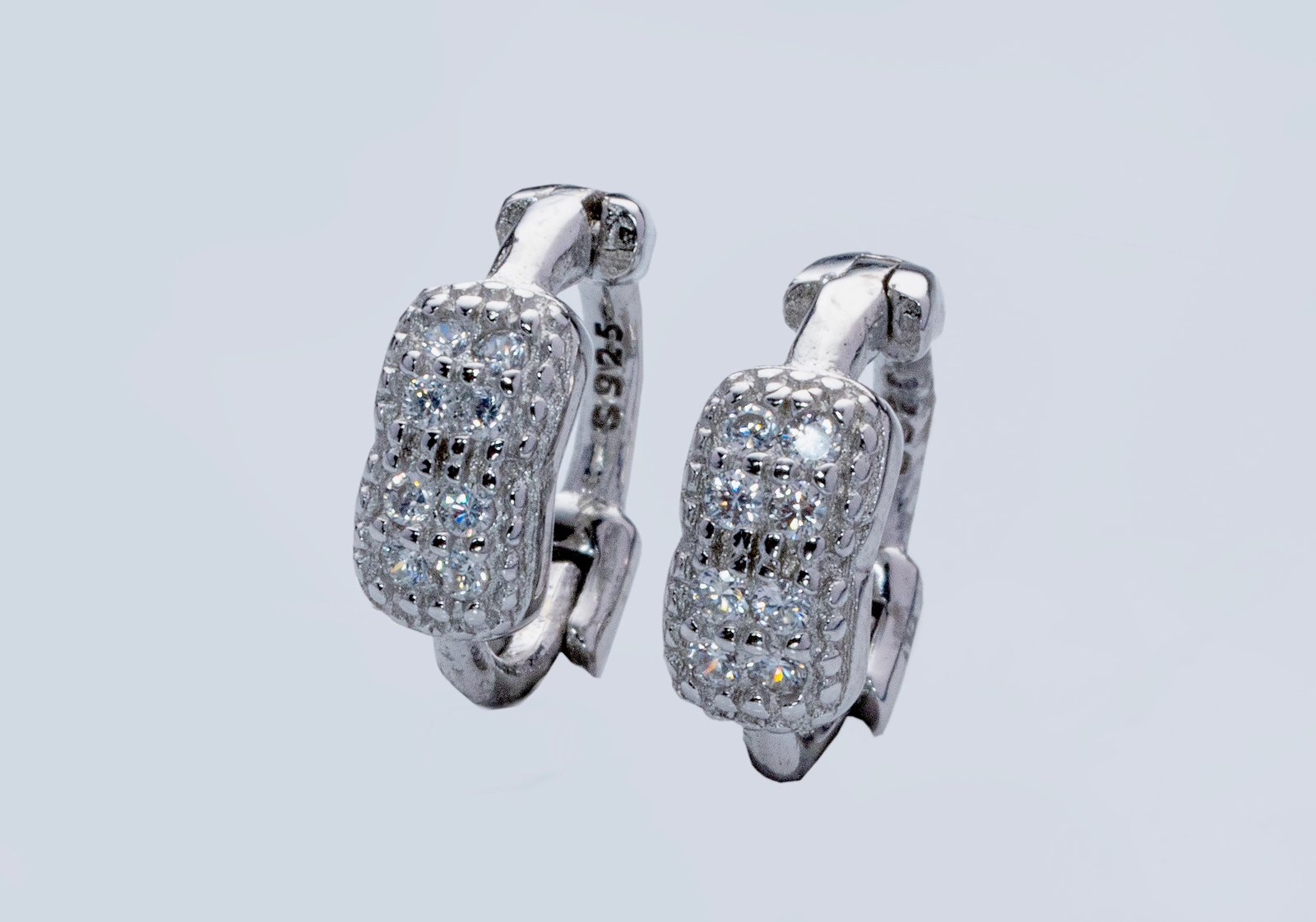 celestia pavé hoops celestia pavé hoops