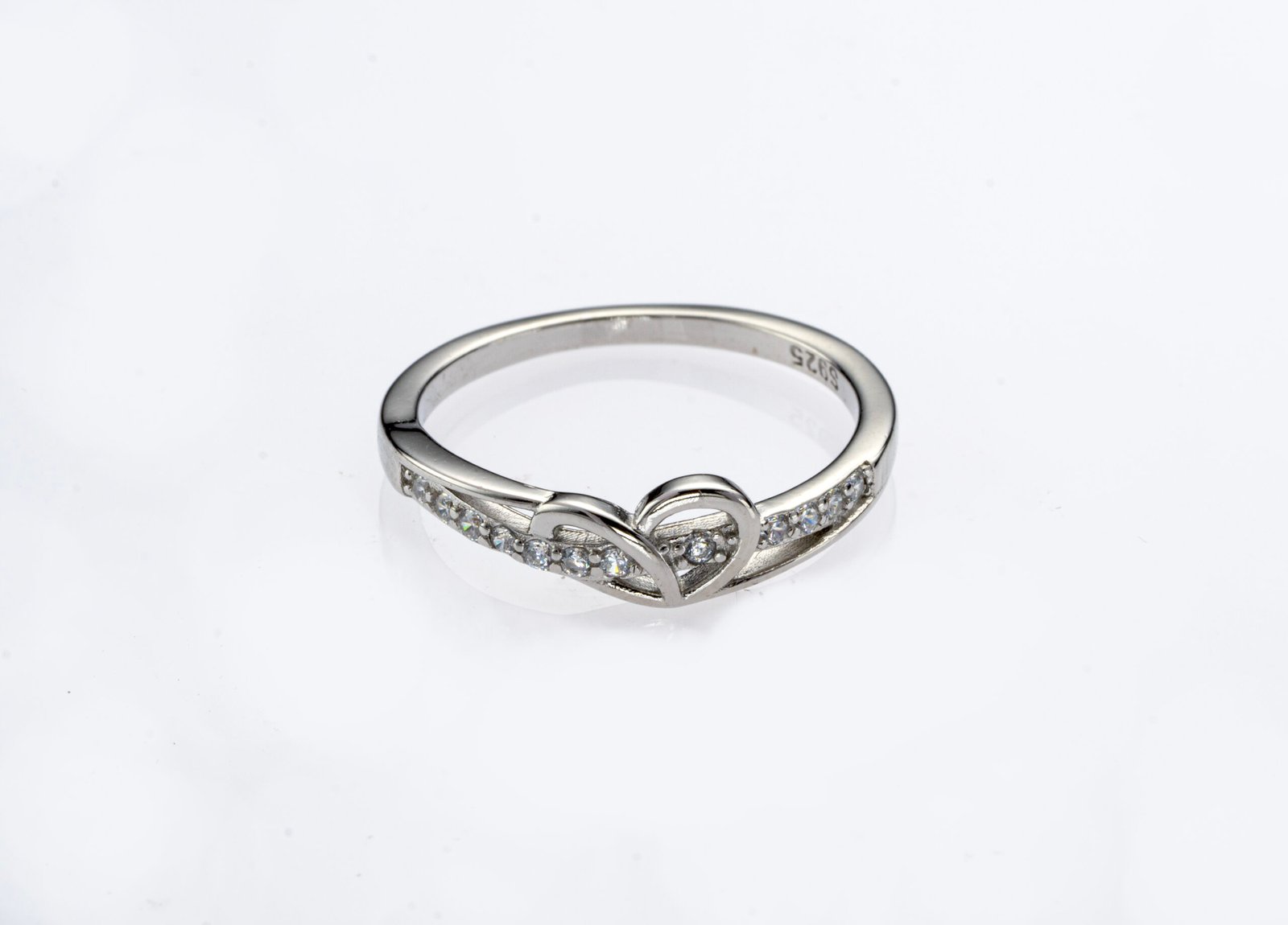 eterna heart gleam ring eterna heart gleam ring