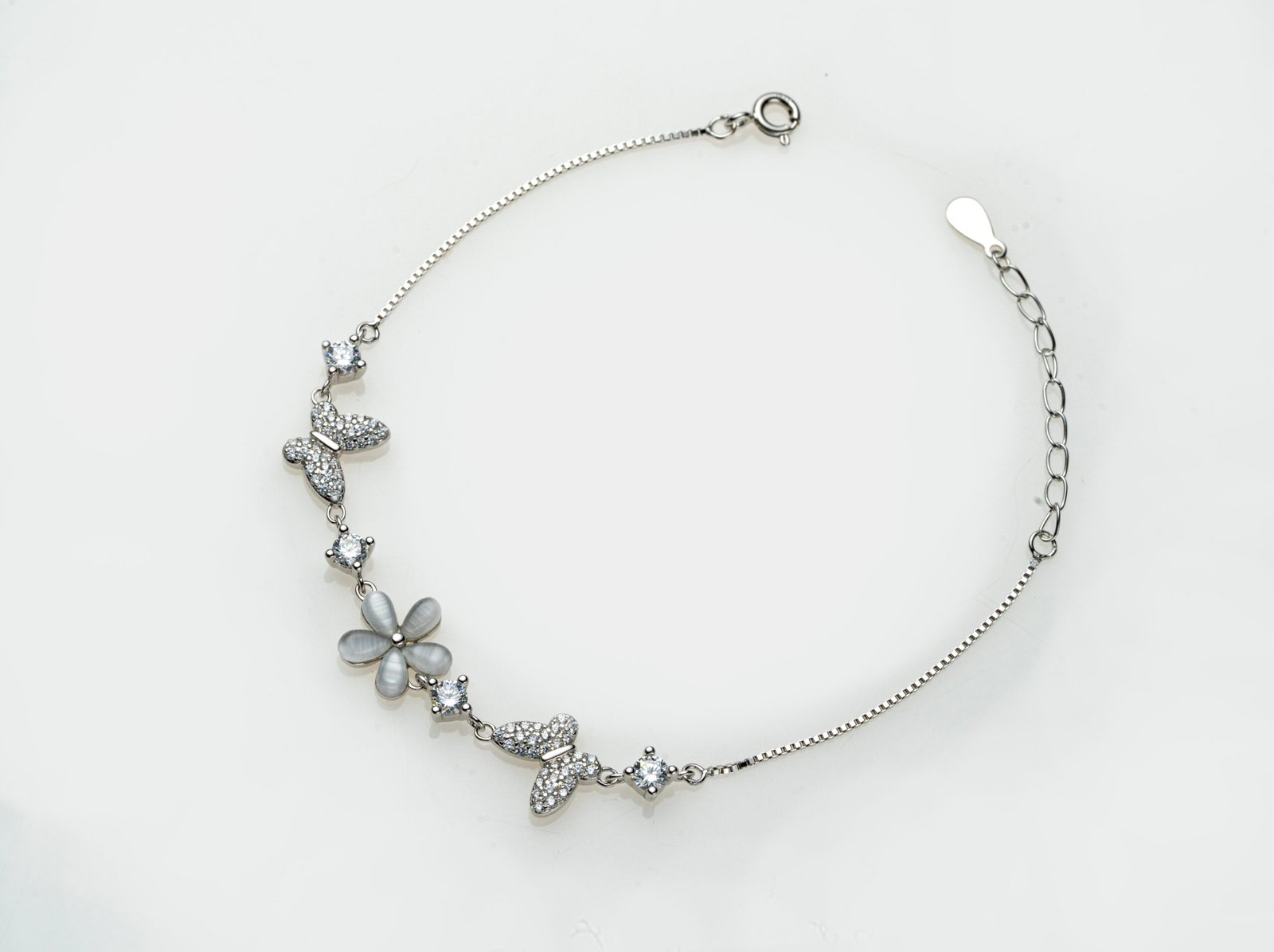 silver flutter bloom bracelet silver flutter bloom bracelet